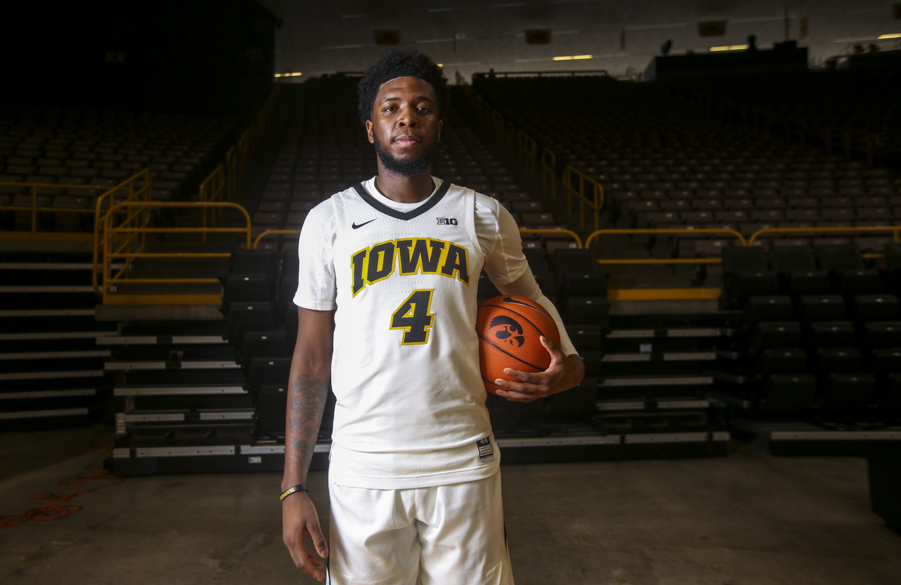 100818-Iowa-BB-Media-Day-029